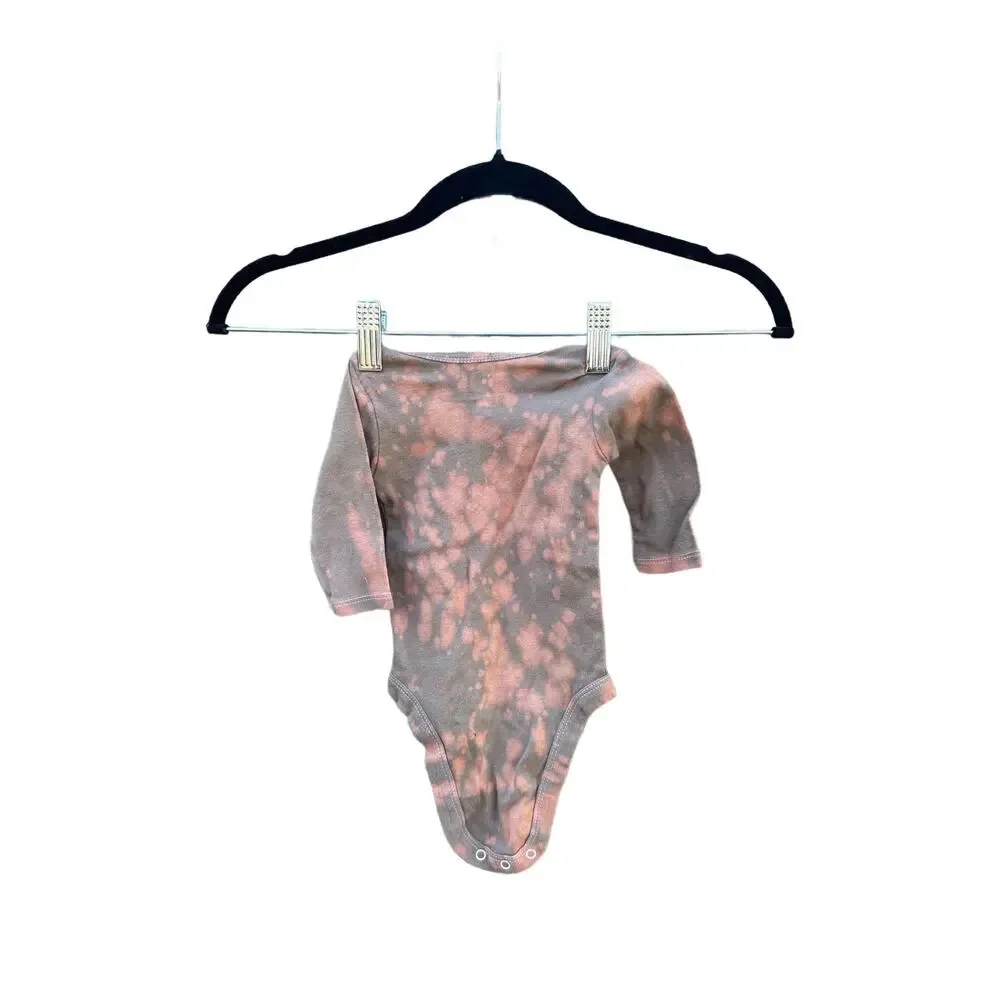 Reverse Dye Long Sleeve Babies Onesie | Baby Onesie | Scrunch Tie - Reverse Dye